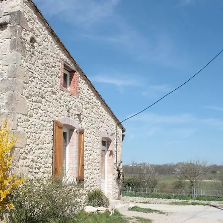 Au Nid Des Vignes Guest house